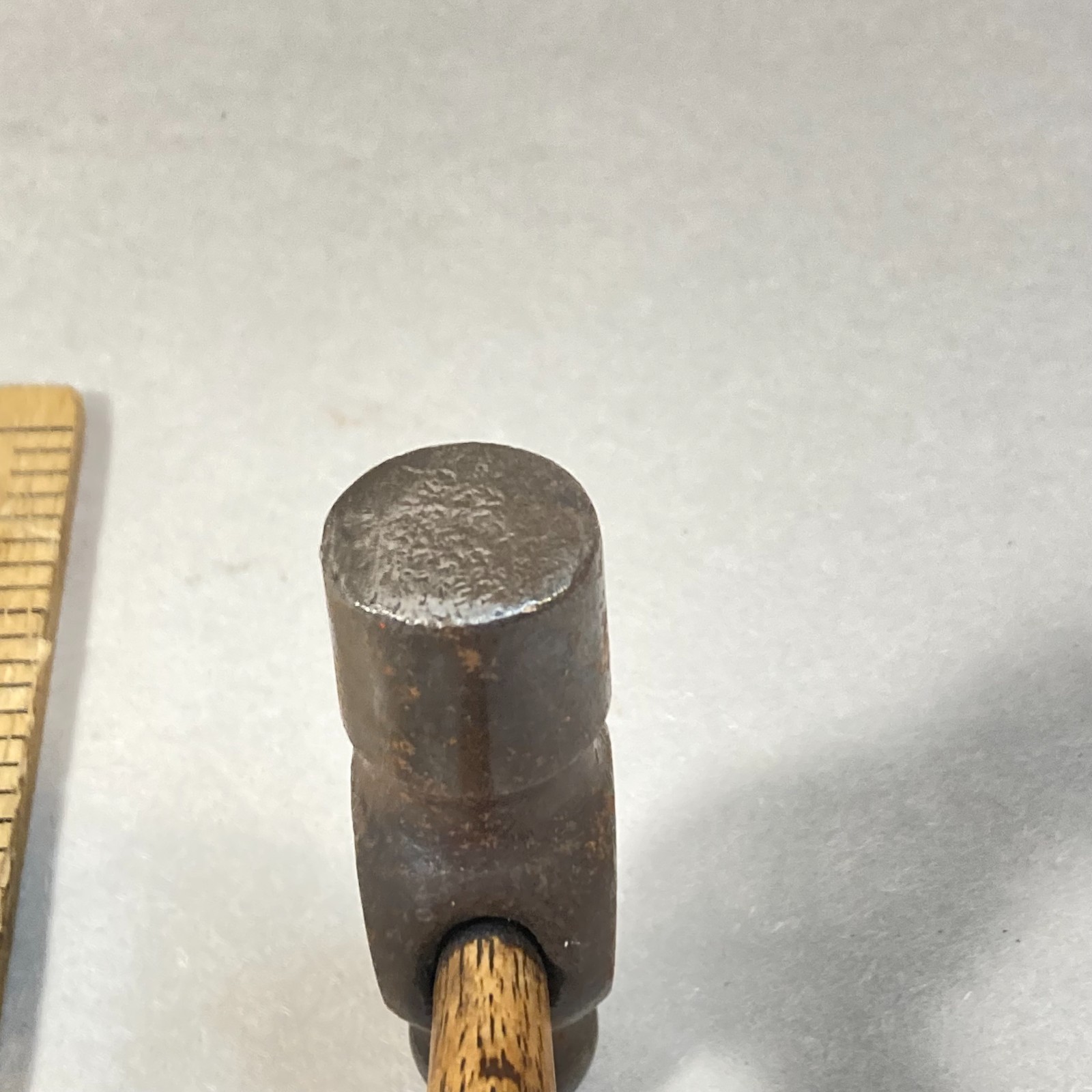 Vintage Maydole Hammer Ball Pein Peen 7oz. 8 1/2″ Wood Handle USA