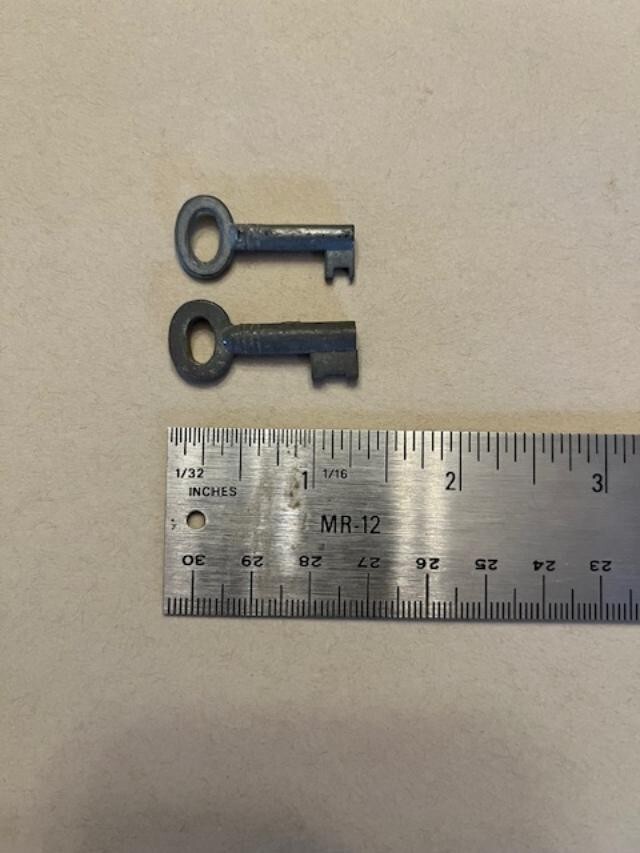 2 Vintage Hollow Barrel Keys 1.25″ Lower key marked “2” Non-ferrous metal