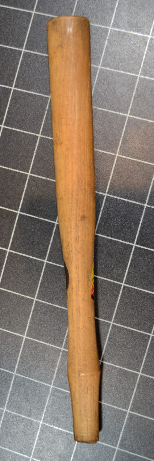 STANDARD – MARTIN HANDLE MILLS – UNUSED VINTAGE HAMMER HANDLE – 12 ” – NOS