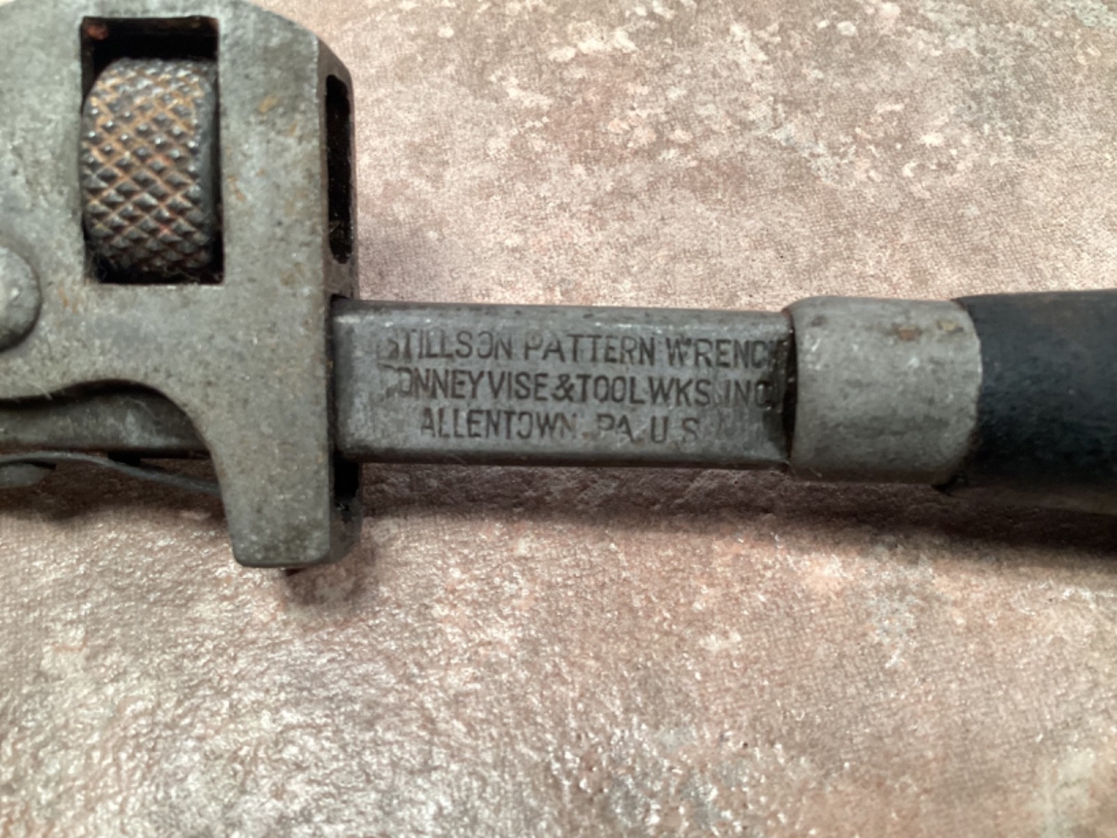 Antique Pipe/Monkey Wrench Bonney Vise & Tool Works, Inc. 7 in. Adjustable USA