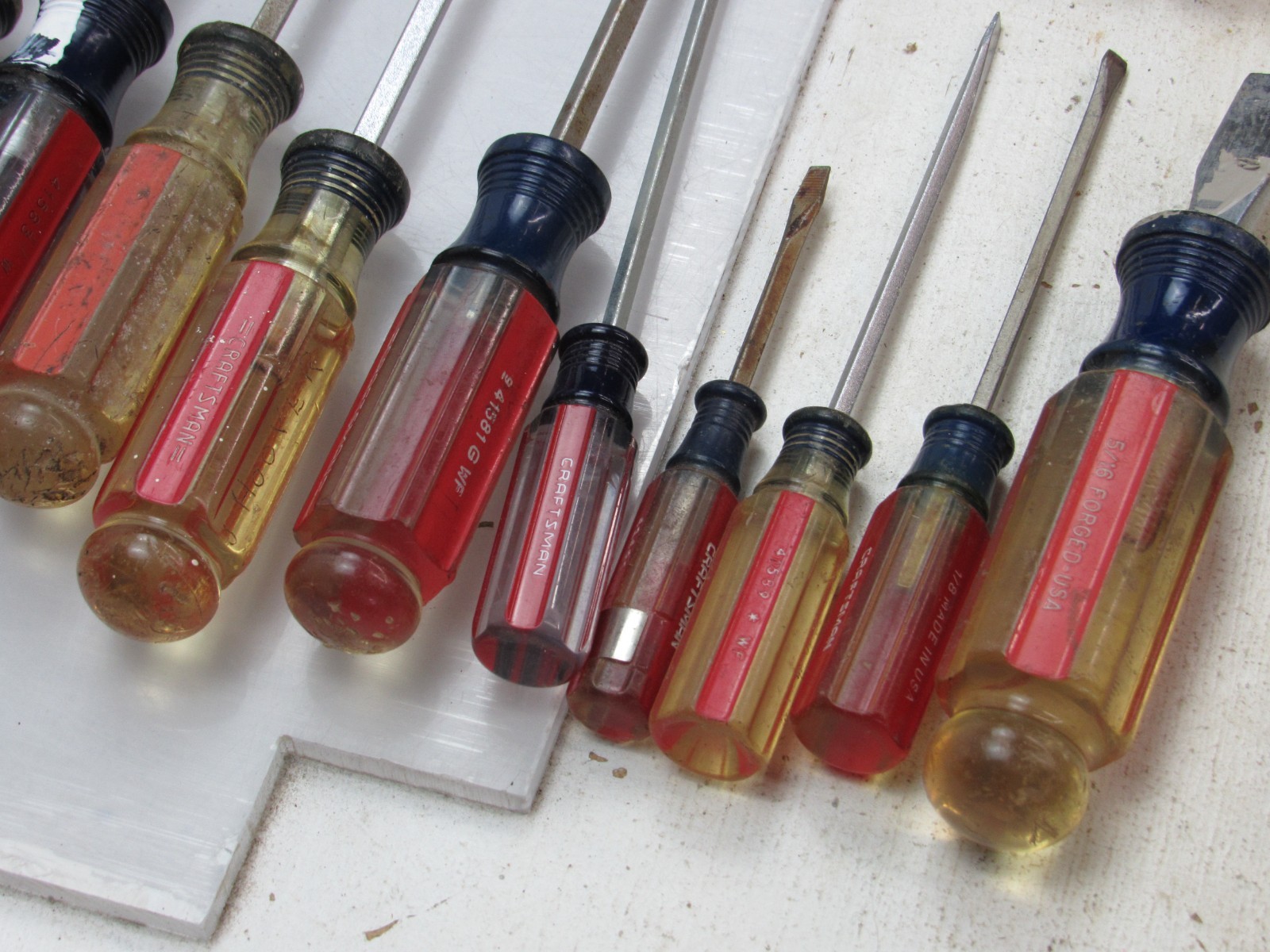 46 Vintage Craftsman Screwdriver Lot Slotted Phillips Torx USA Red Blue Clear