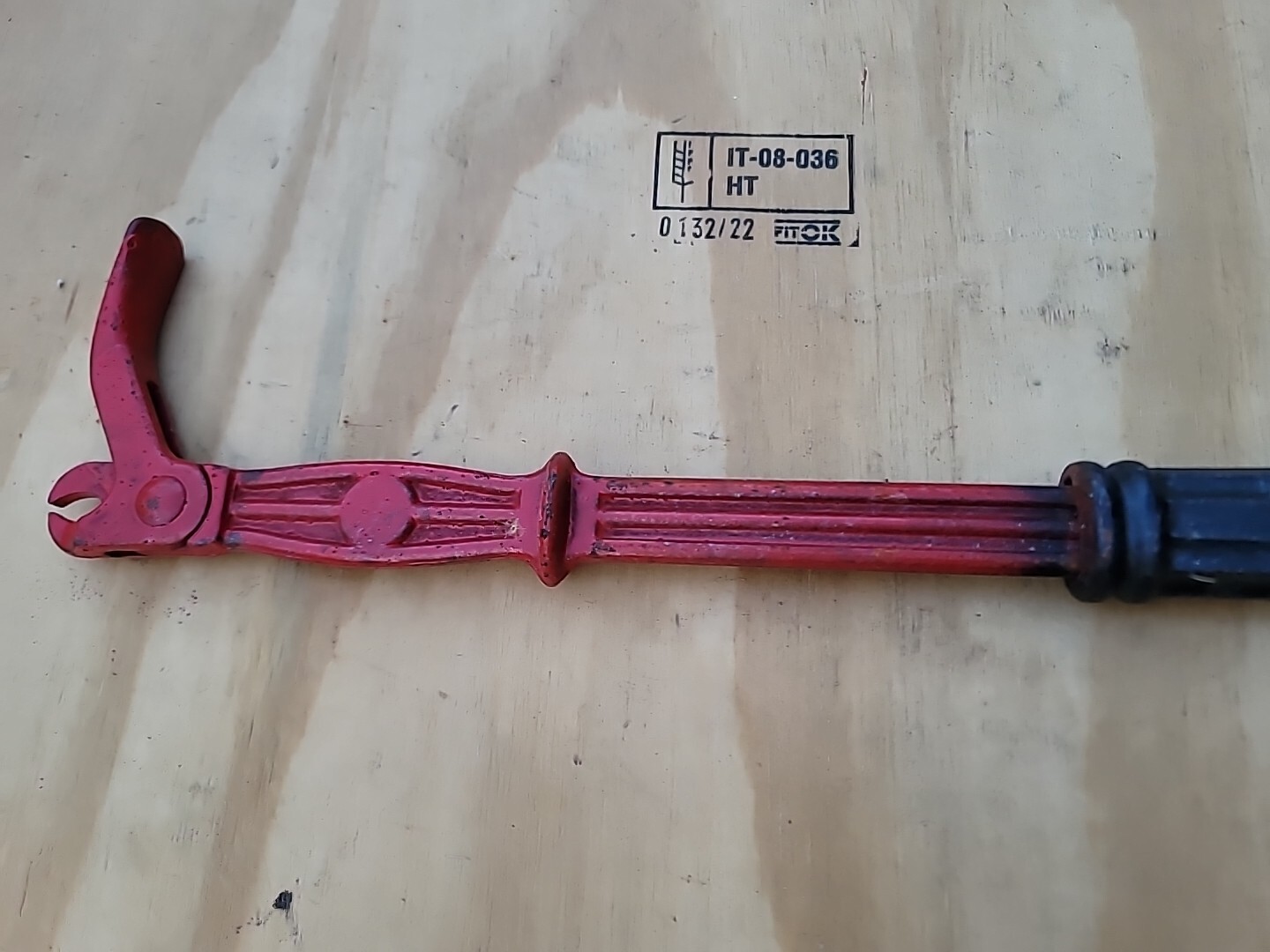 Vintage BRIDGEPORT Hardware No. 56 SUREGRIP Nail Puller Tool Made in USA
