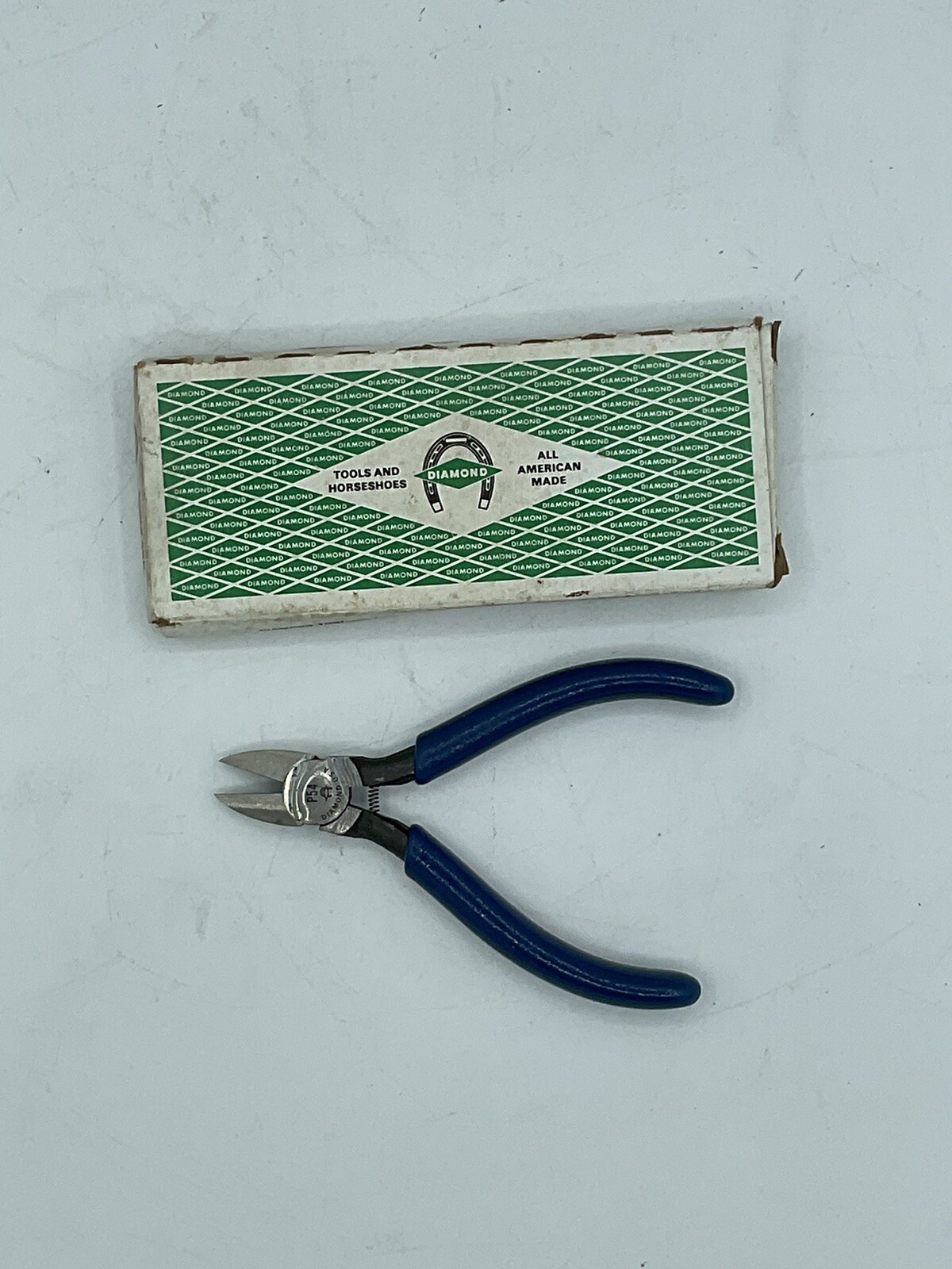 Vintage Diamond Tool Horseshoe P54 – 4” Plastic Cutter EDP 22236 W/ Box