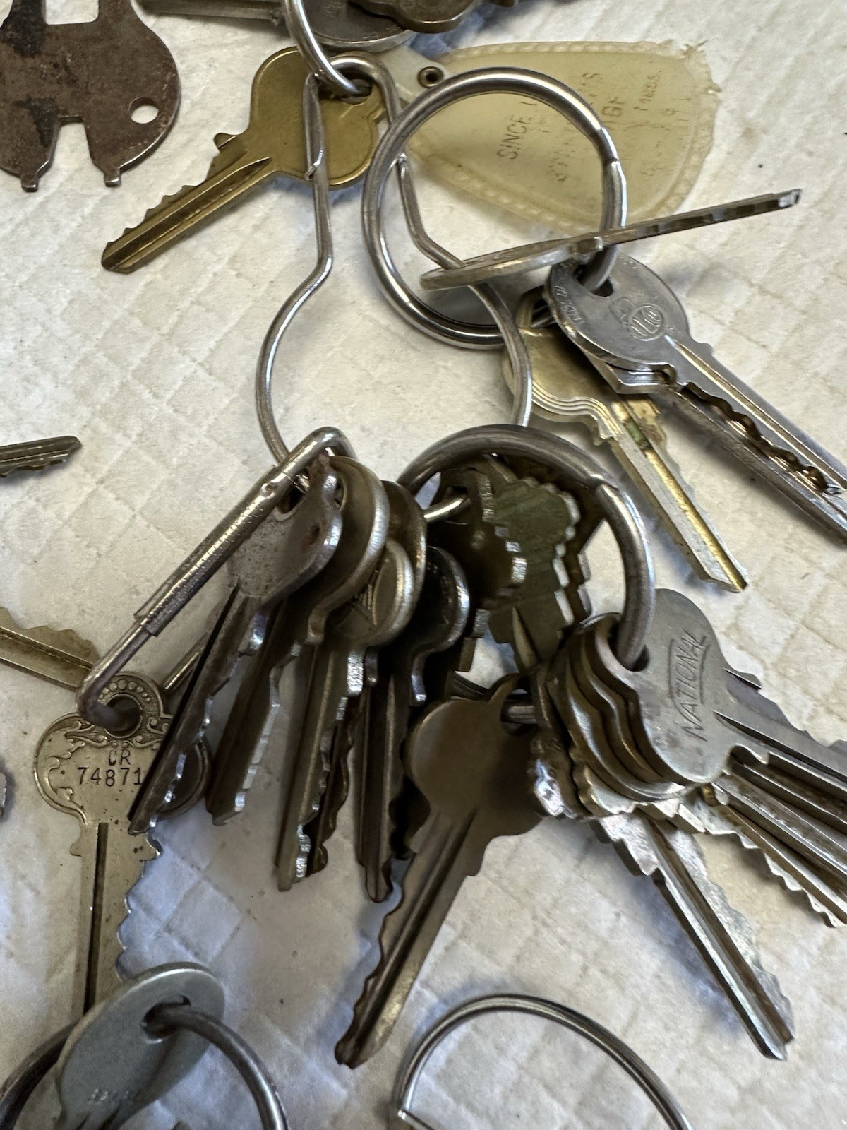 Almost 5 Pounds Old Vintage Keys Padlocks Fobs – Various Types