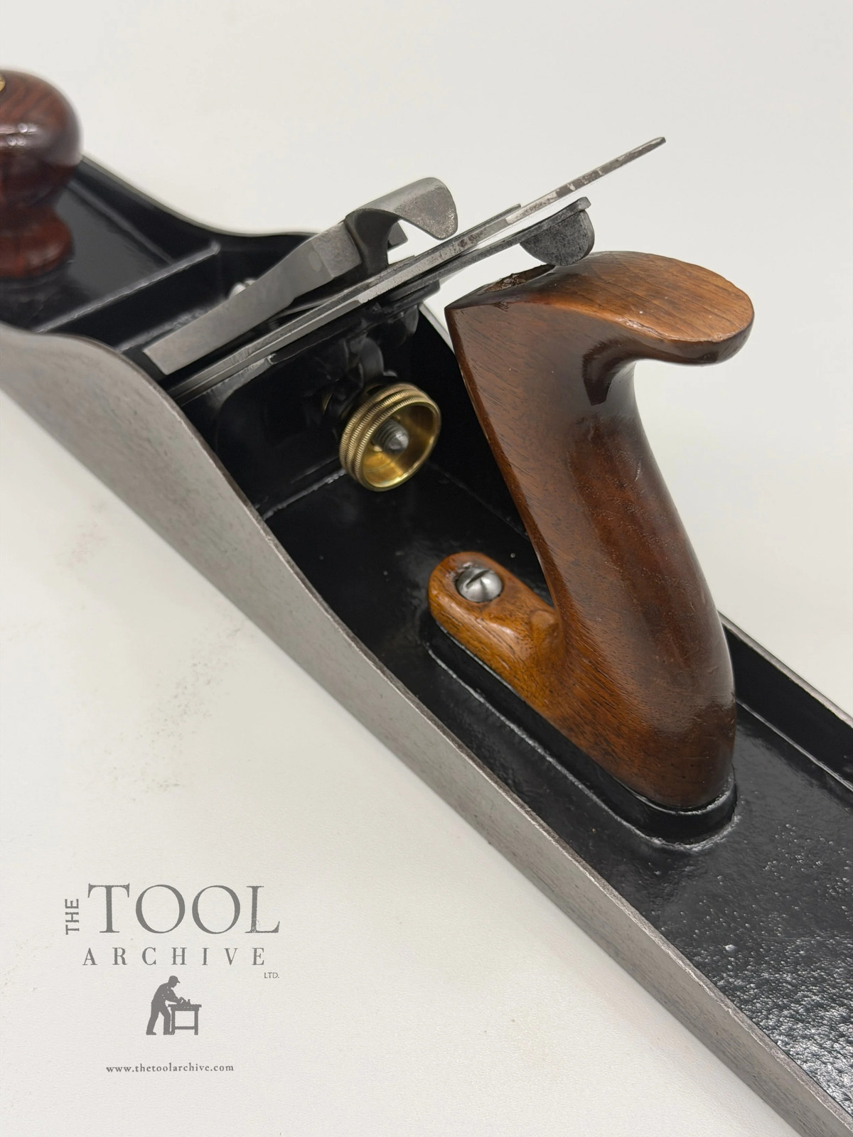 Stanley-Bailey No. 6 Bench Plane (Fore)