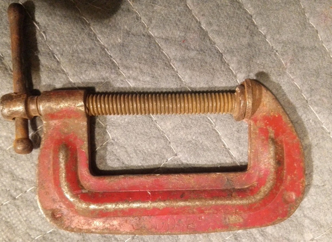 Lot of Two C-Clamps Stanley H155 2 1/2 x 2 1/2 and Unbranded 2″ x 1″ Clamp Nice