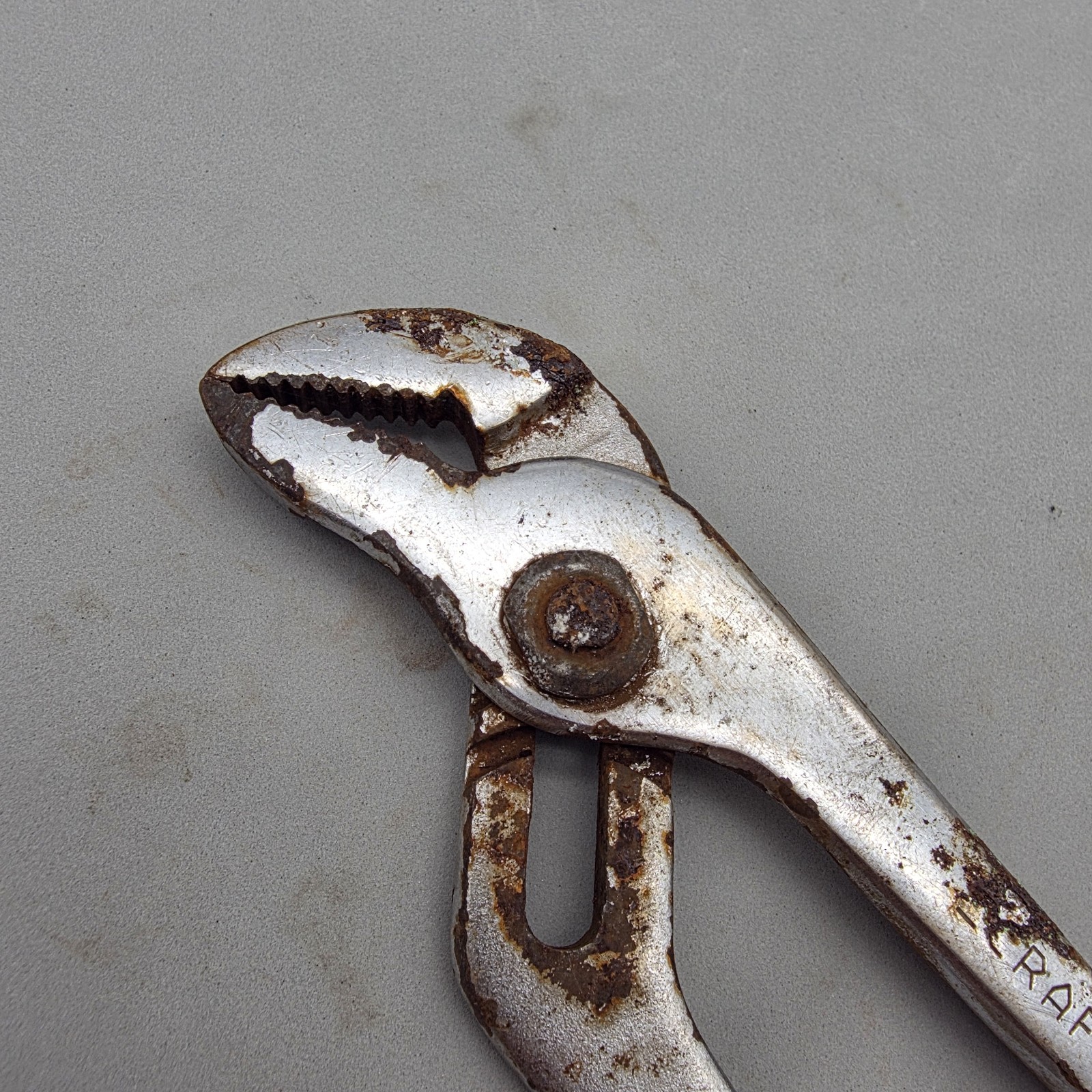 Vintage Craftsman 9 1/2″ Slip Joint Channel Lock Style Pliers Rope Handles USA