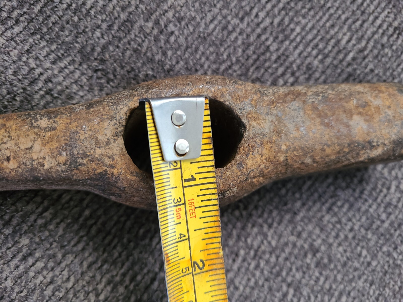 Vintage Rock Pick Geologist Hammer Head. 2 Pounds 8 Ounces. 10″ Long. Q17