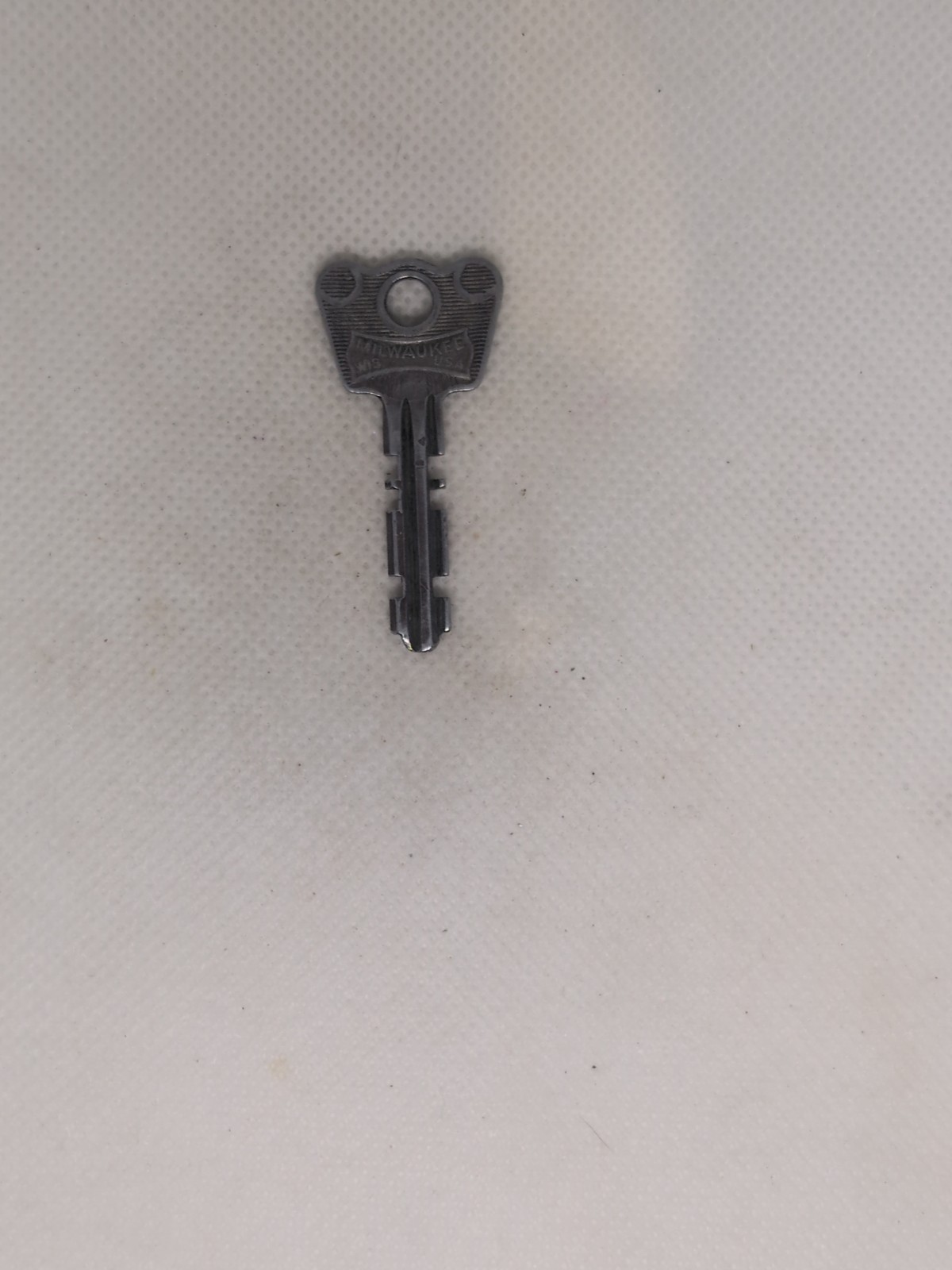 Master Lock padlock Warded Key
