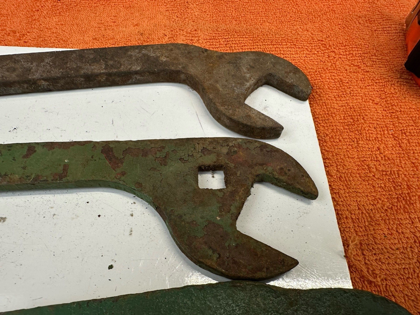 LOT #133 Vintage 3 Old WRENCH WRENCHES Farm Tractor Ag JOHN DEERE JD Equipment