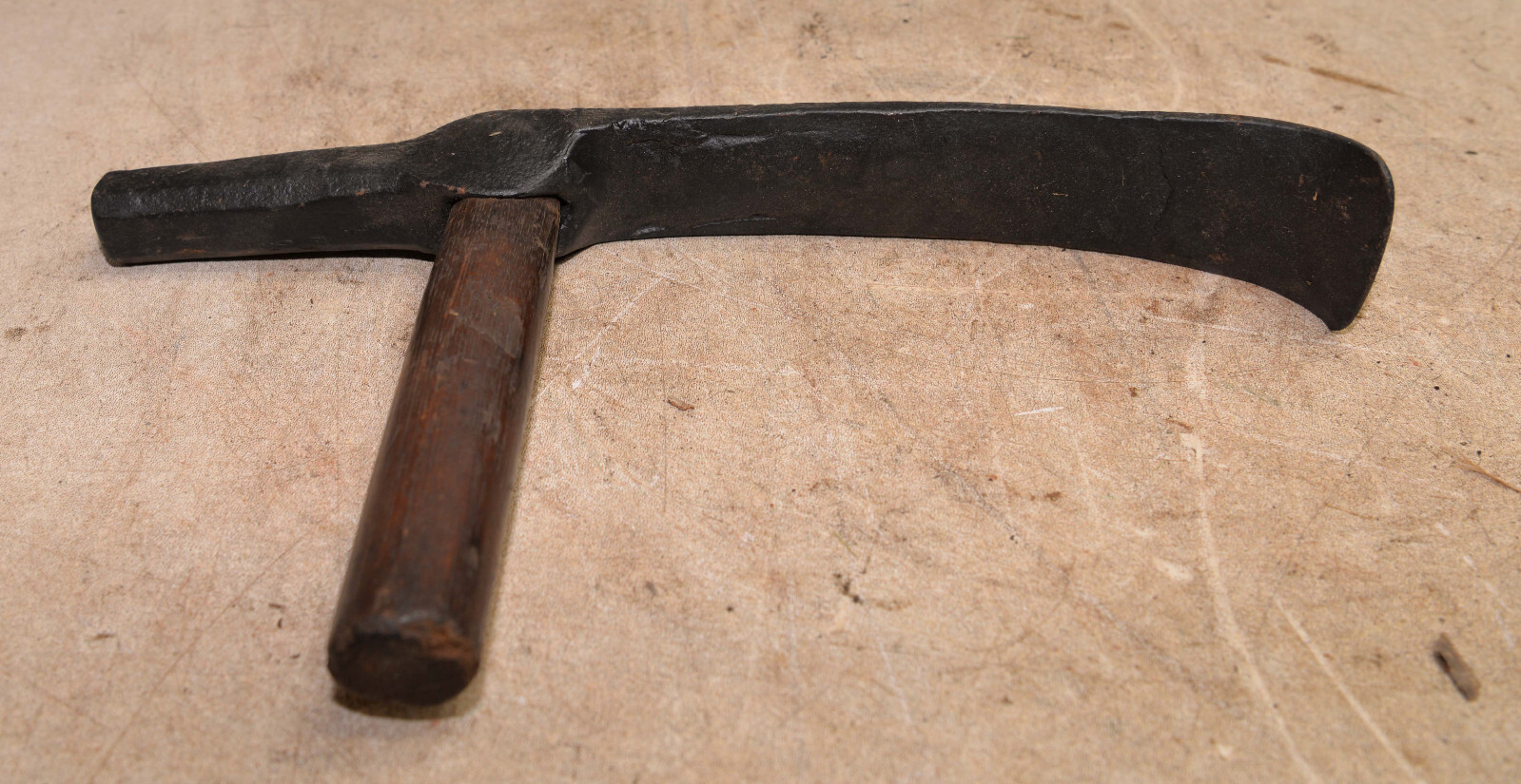 Rare paving hammer antique cobblestone adze collectible 1700’s forged blacksmith