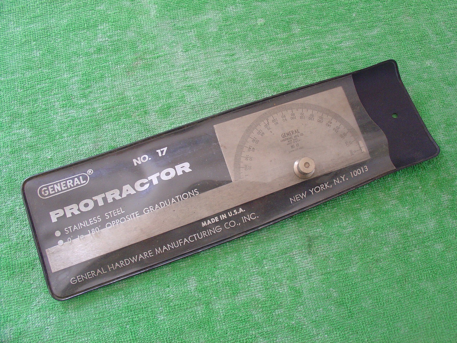 VINTAGE No.17 GENERAL HARDWARE PROTRACTOR 0*-180* WITH CASE MADE IN USA