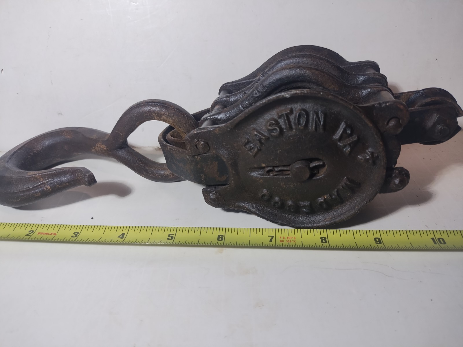 Antique Cast Iron Madesco Triple Pulley #4 Easton PA 1890-1920 Heavy