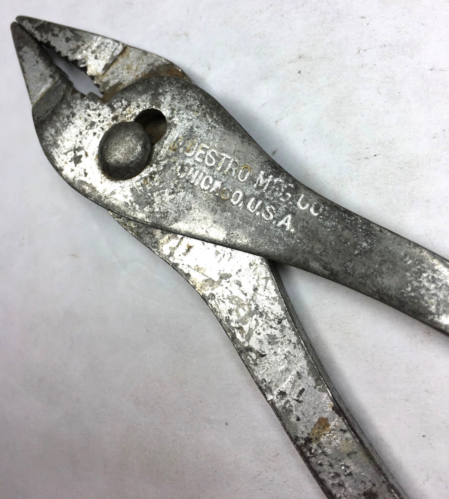 Vintage Indestro MFG. Co. Thin Nose Slip Joint Pliers 6-1/4″ Long USA Made Tool