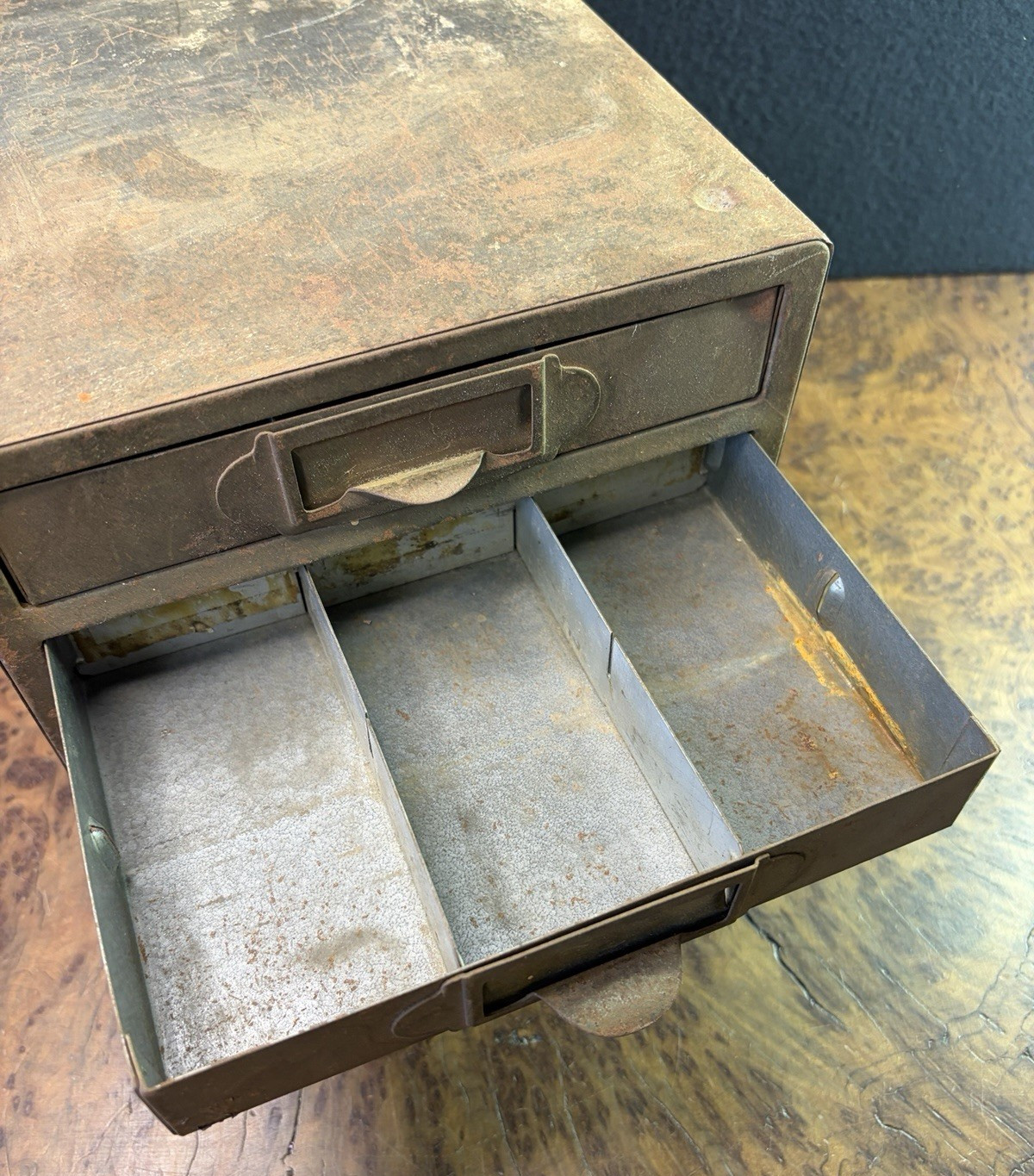 VTG 4 Drawer Metal Tool Box Parts Organizer Garage Toolbox w/Label Insert Pulls