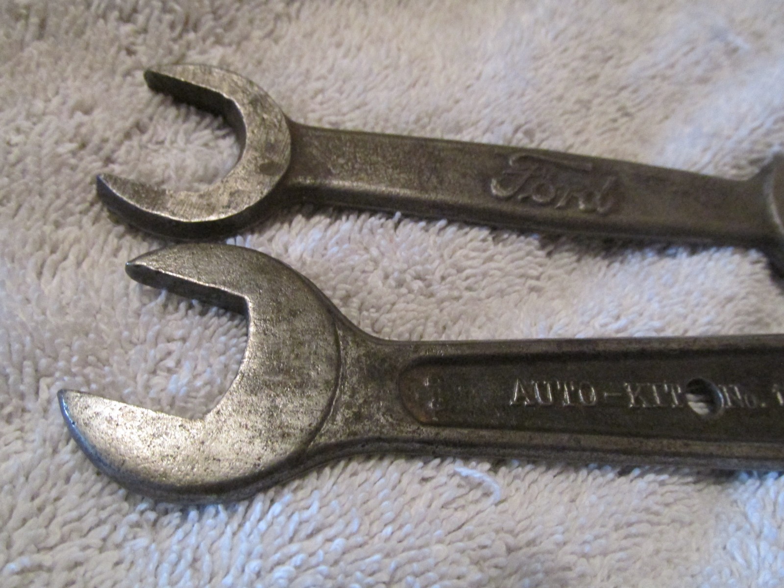 Antique Ford Script wrench Model T-1917 S & Auto Kit # 100 TOOLS LOT Combination