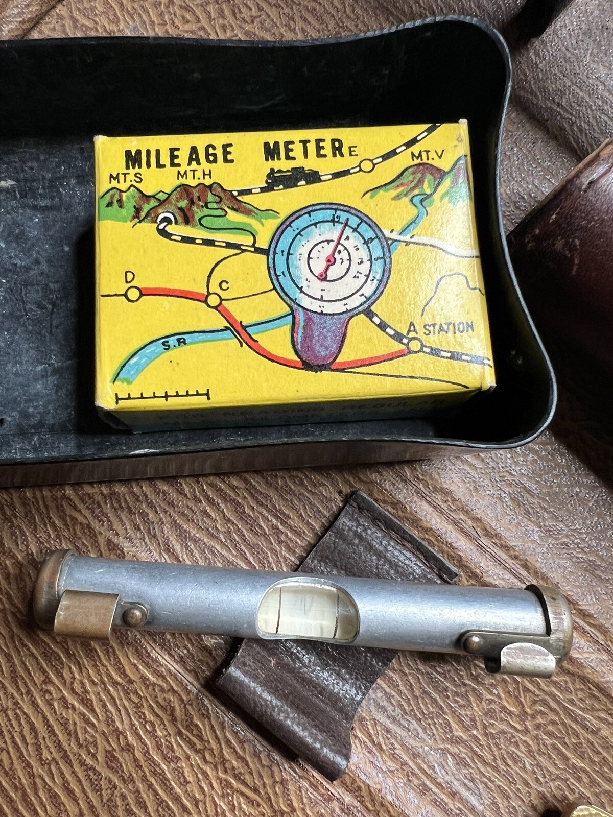 c. Early 1900s Charles. E. Grubb’s Engineer Measuring Tool Kit and ARBA Medal