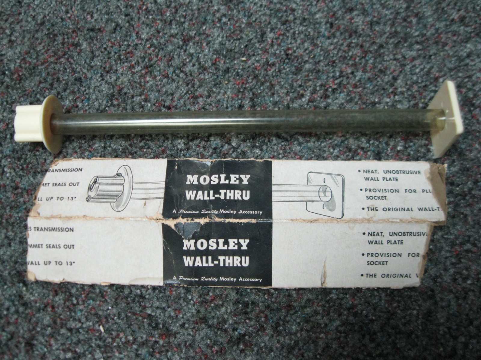 VINTAGE MOSLEY ELECTRONICS WALL-THRU #625 for transmission lines thru 13″ wall