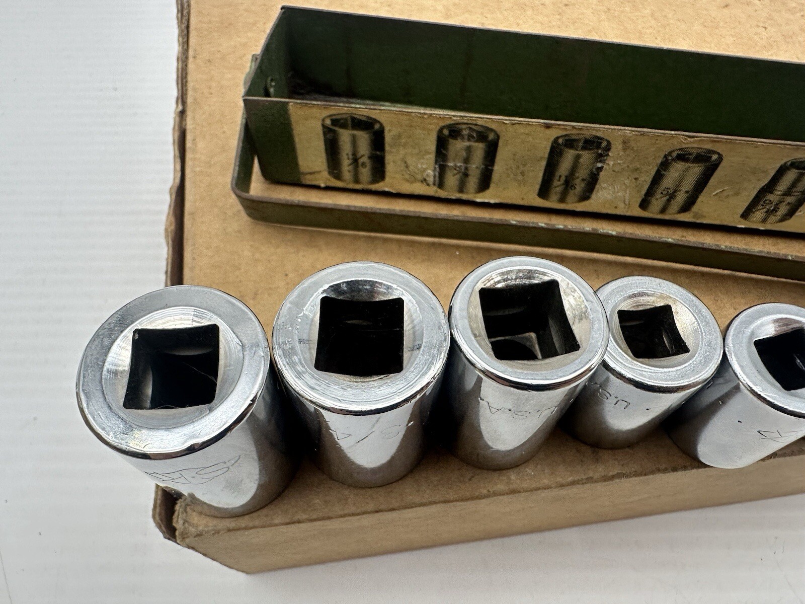 Vintage “S-K” 7 Pc. SAE 12 Pt – 1/2 And 3/8″ Drive Mixed Socket Set In Case USA