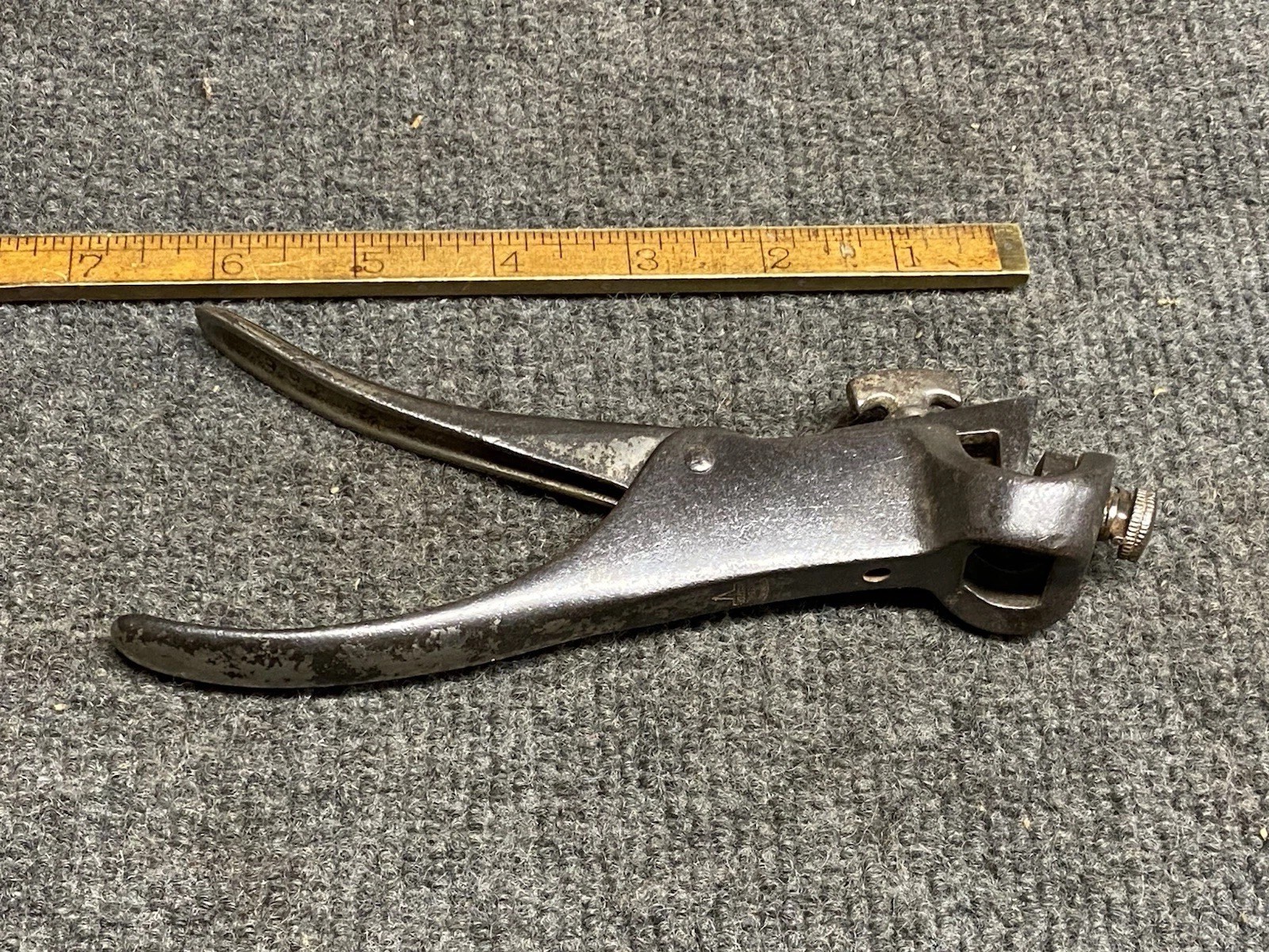 Vintage Keen Kutter Plier-Type Saw Set — E.C. Simmons, Adjustable Anvil 4-16 TPI