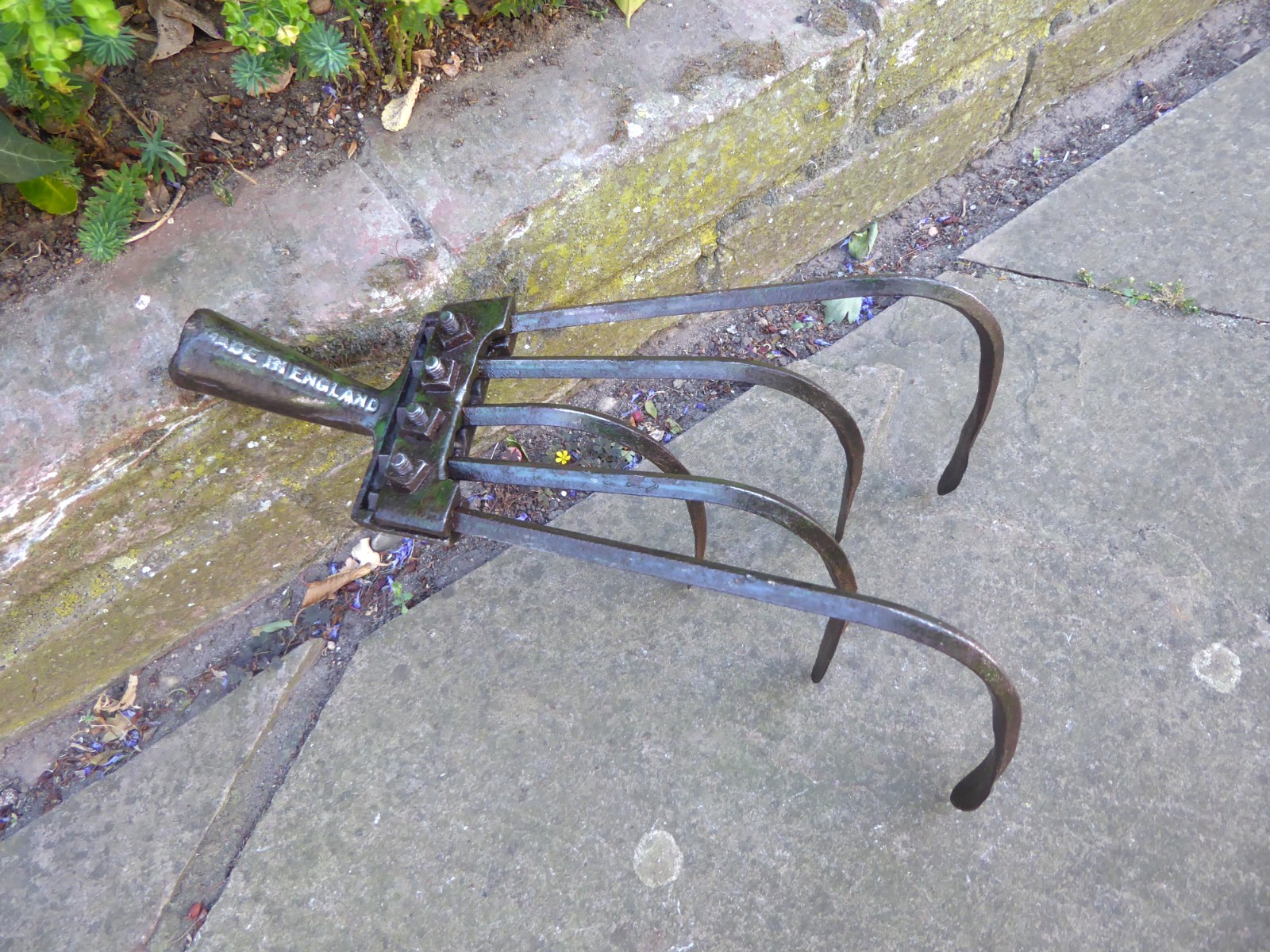 Vintage Cultivator head claw – hoe rake – Five Tines – garden tool. 5 prongs.