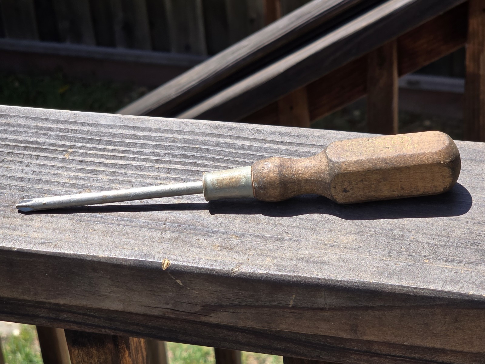 Vintage. Stanley 65-502 No. 2 Alloy Steel Wood Handle Phillips Screwdriver