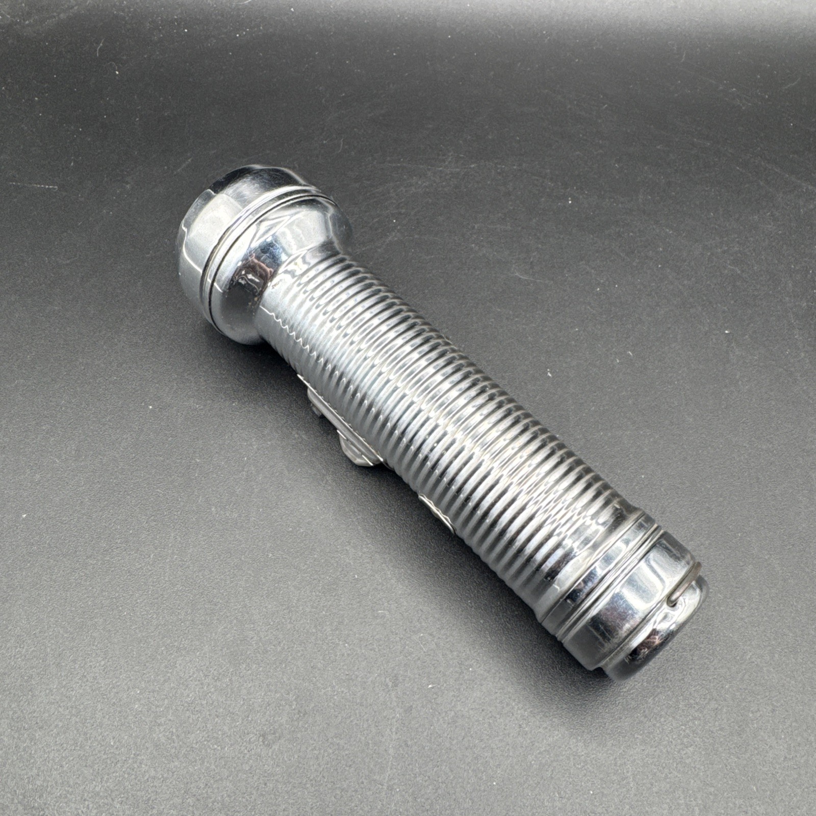 Vintage Trutest Supreme Flashlight – 7 Inches Works – uses 2 D Cell batteries