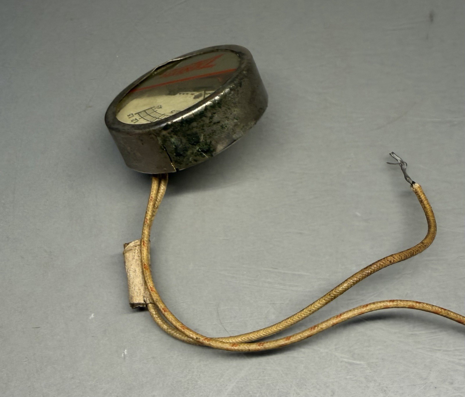 Vintage Zenith Battery Tester Meter Gauge