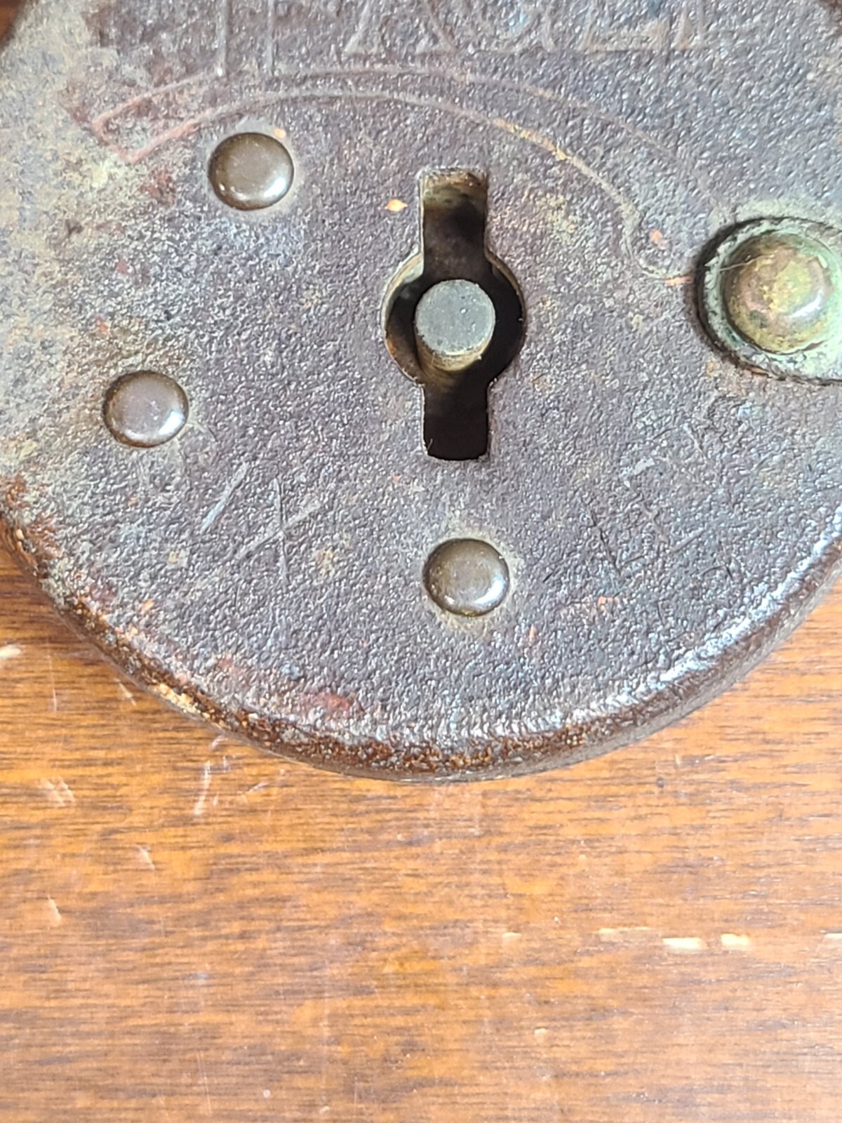 Eagle General Purpose Lock Railroad Padlock Rail Line Chain No Key