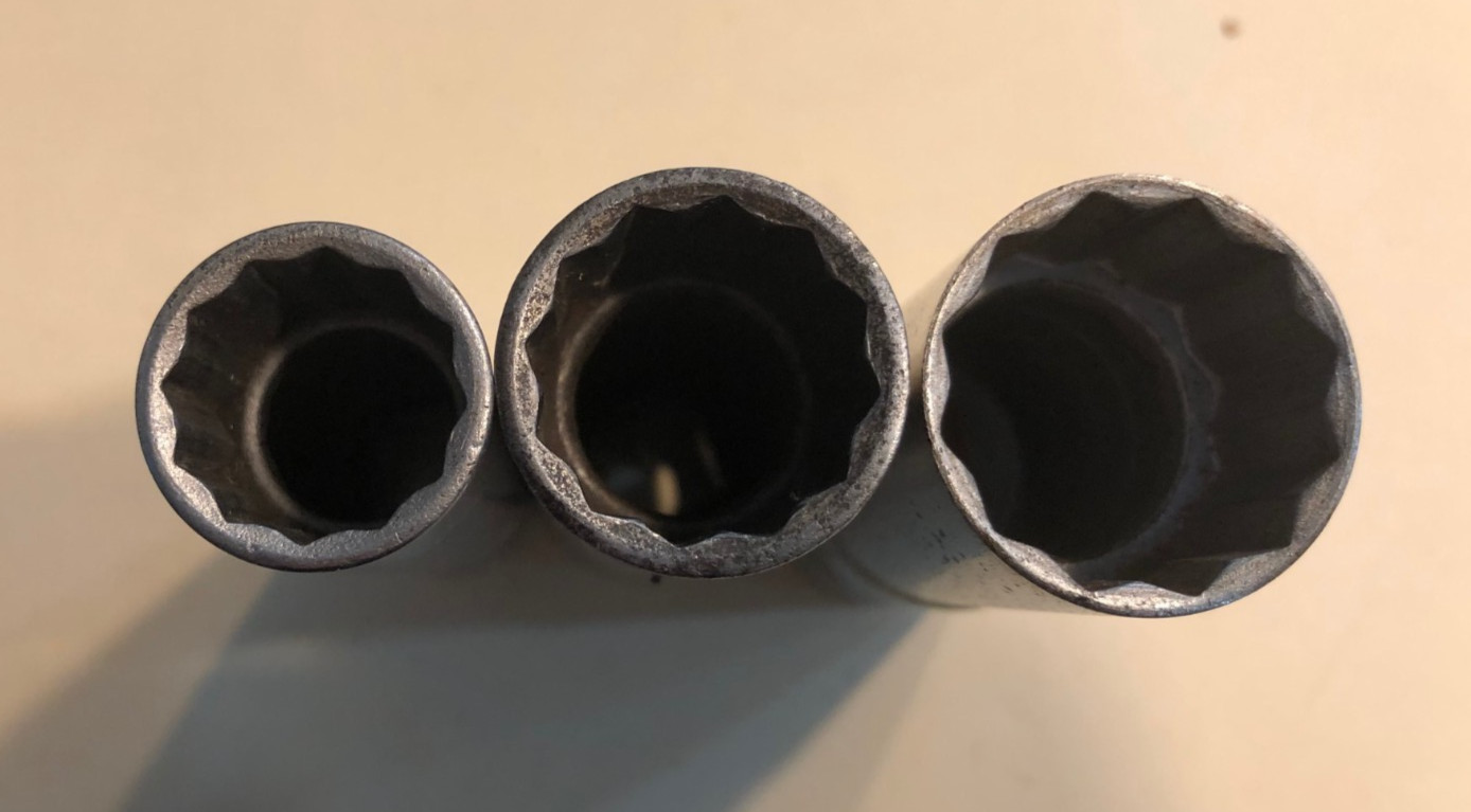 14 vintage J.H. Williams USA 1/2″ drive sockets – 11 standard/3 deep – 12 point