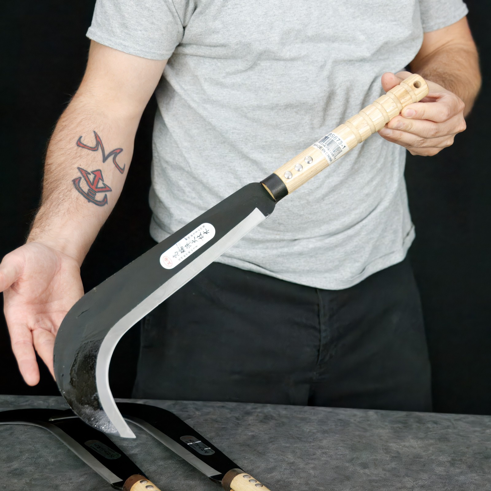 3-Piece Curved Agricultural Harvesting Tools – 20.5″ Long Handle Sickle Set