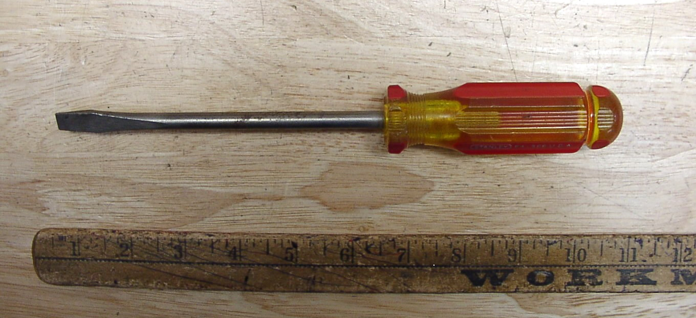 Vntg Stanley USA 64-866 Red & Yellow Plastic Hndl Screwdriver,9-7/8″,W/3/8″ Tip