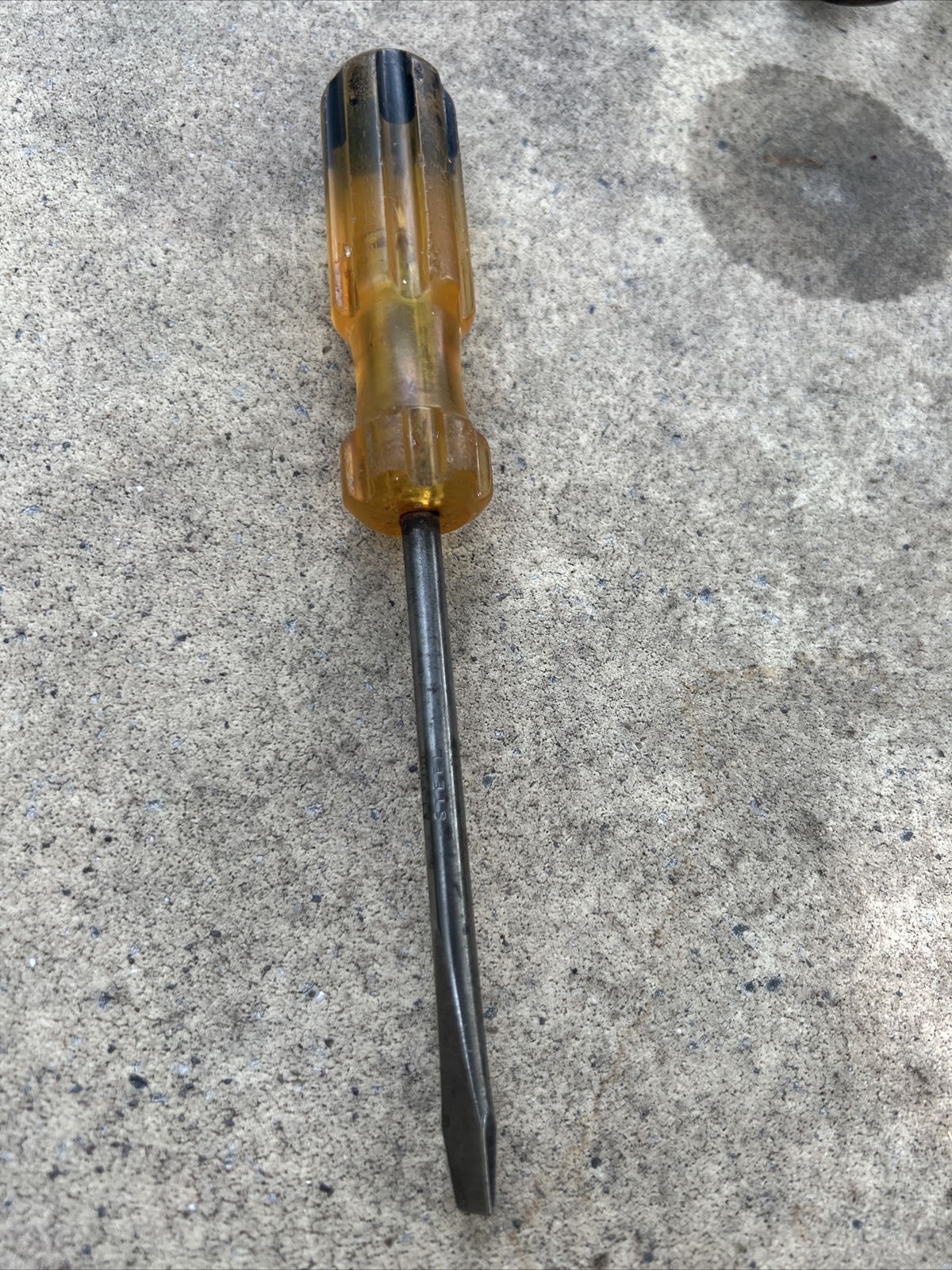 Vintage Bridgeport No. 143 Screwdriver 4in Plastic Handle USA
