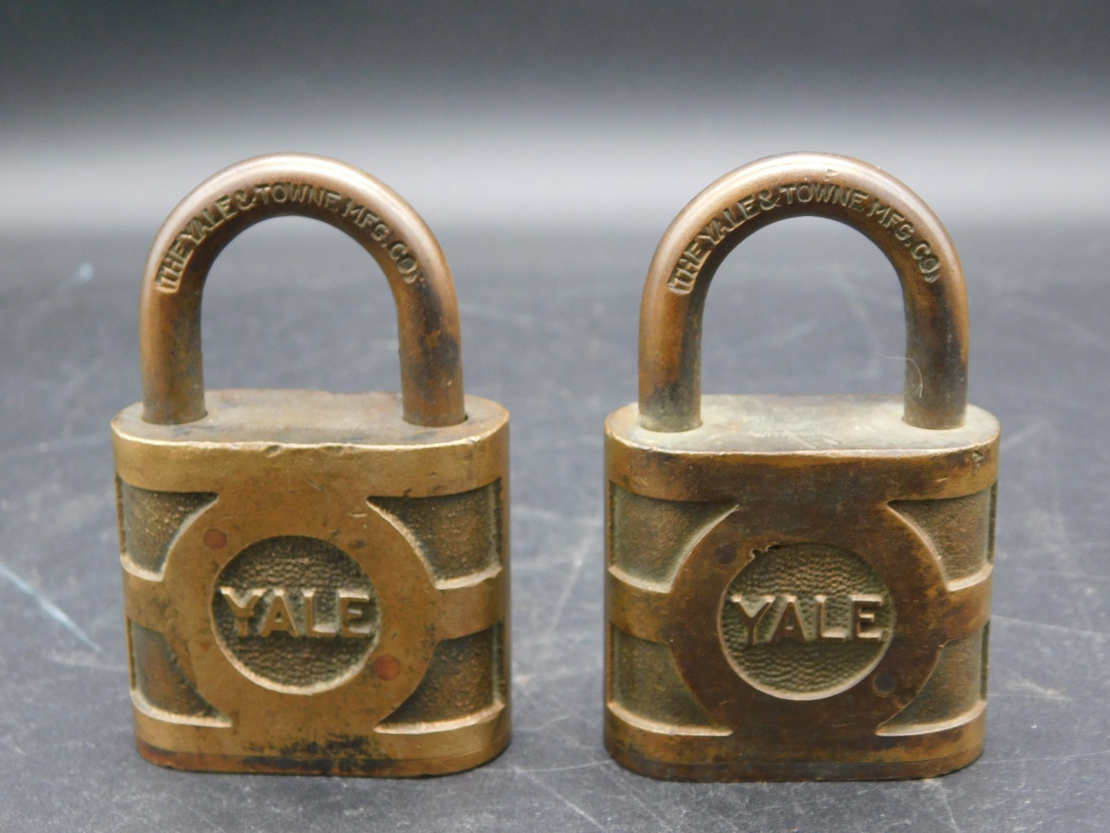 Lot of 2 Vintage Brass Yale & Towne Mfg Co Super Pin Tumbler Padlocks w/ Key