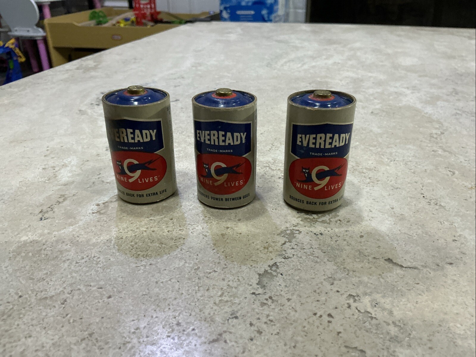 Vintage Eveready D Batteries-1952 Battery