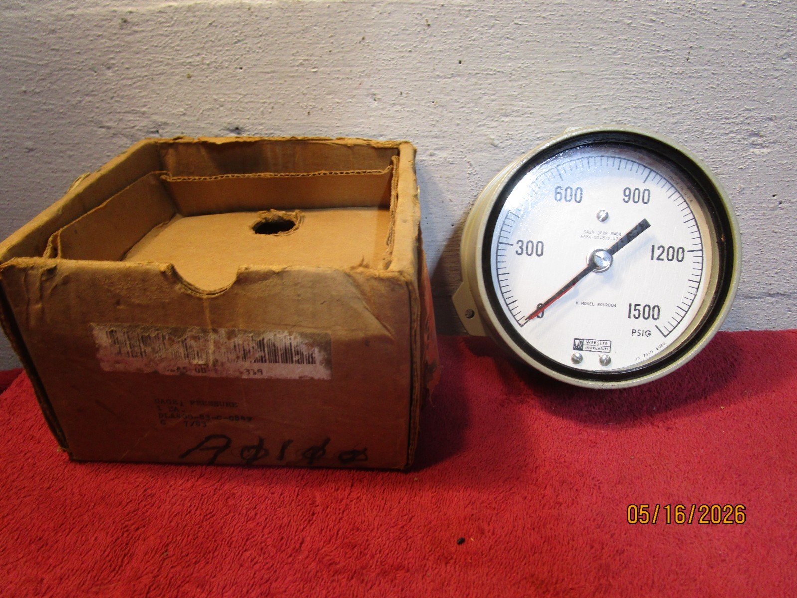 Vintage 5″ Weksler Instruments 1500 PSI Pressure Gauge Steampunk Costume Prop
