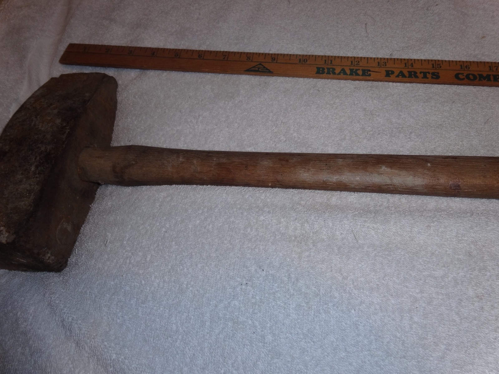 ANTIQUE ORIGINAL PLUMB 37″ WOOD METAL BLACKSMITH SLEDGE HAMMER TOOL MALLET 15 LB