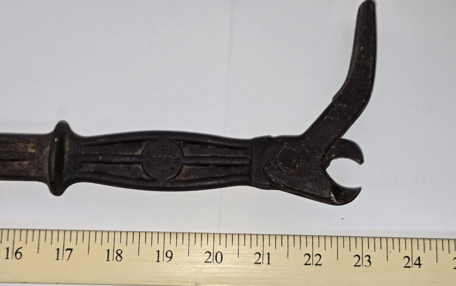 Vintage Bridgeport Hardware Suregrip 56 Nail Puller Slide Hammer Tool