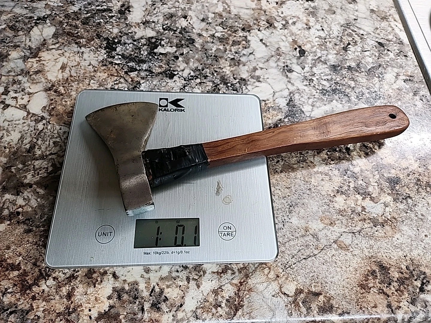 Vintage Tomahawk Hatchet Axe Head – 1lb 0.1ozs – Camping – Hiking – Hunting