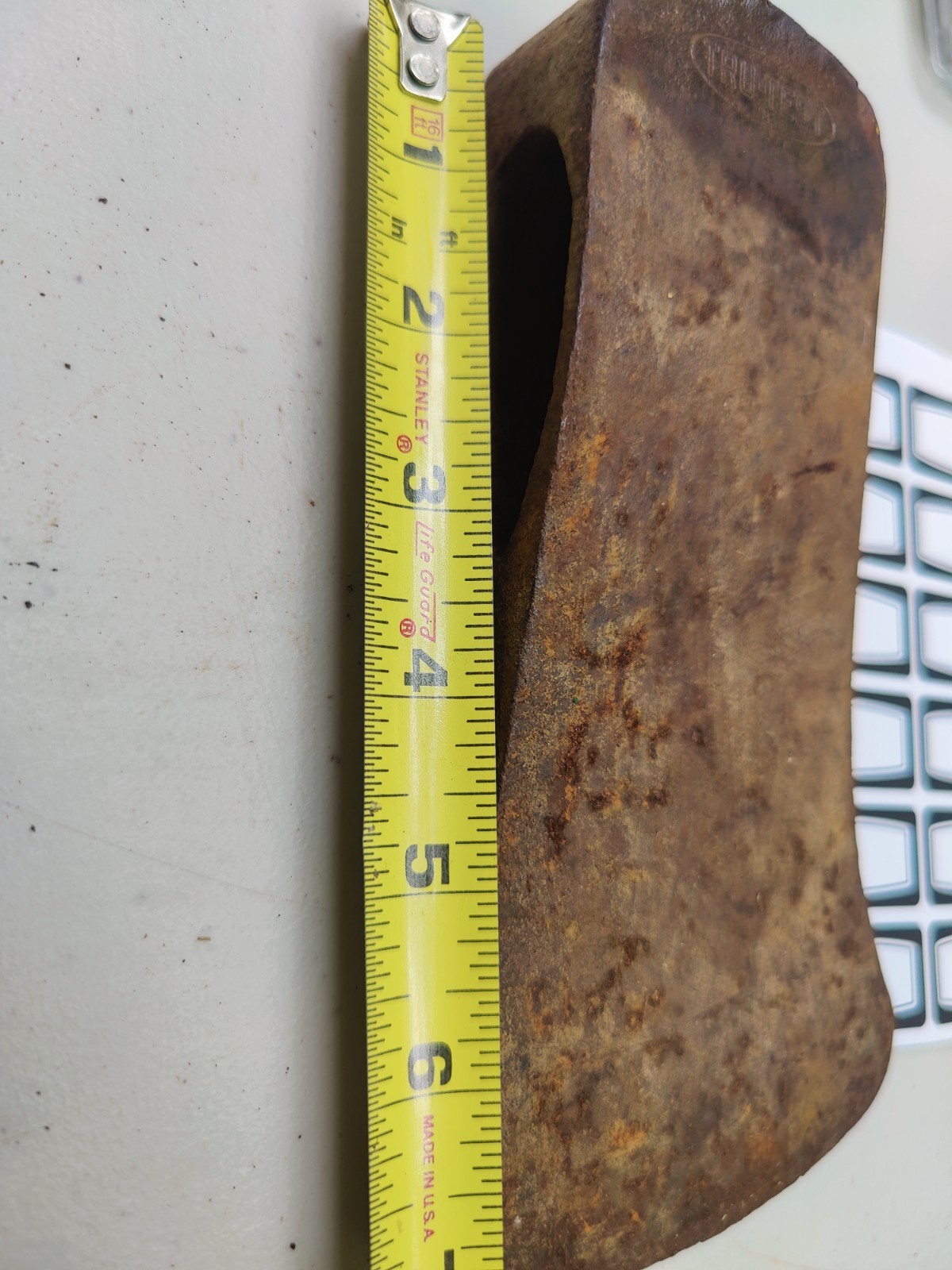 Vintage True Temper Axe Head 3.5 lb Single Bit