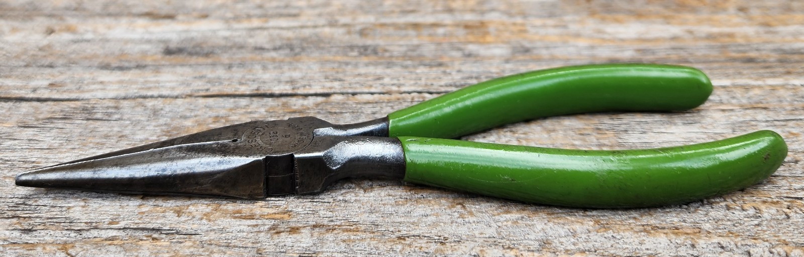 Vintage Crescent 1032 Needle Nose Pliers – Bell System w/ Green Grips USA
