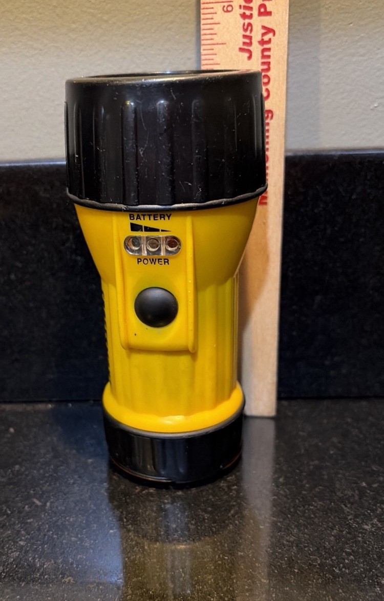 5.5” Craftsman Flashlight With Battery Indicator Collectors Item VTG ~Rare Find