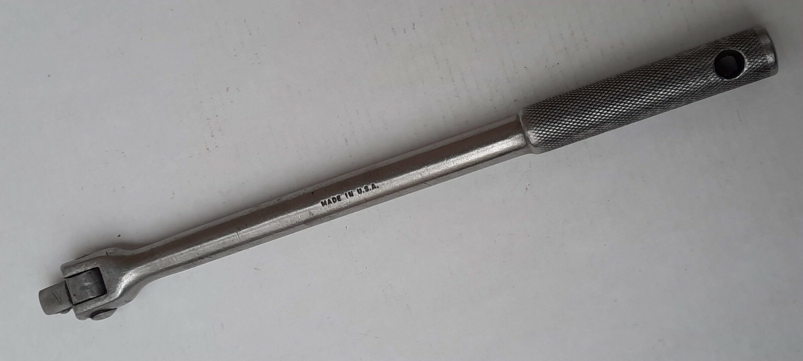 Vintage HUSKY H3721 9-1/2″ Breaker Bar ~ 3/8″ Drive ~ Made in USA
