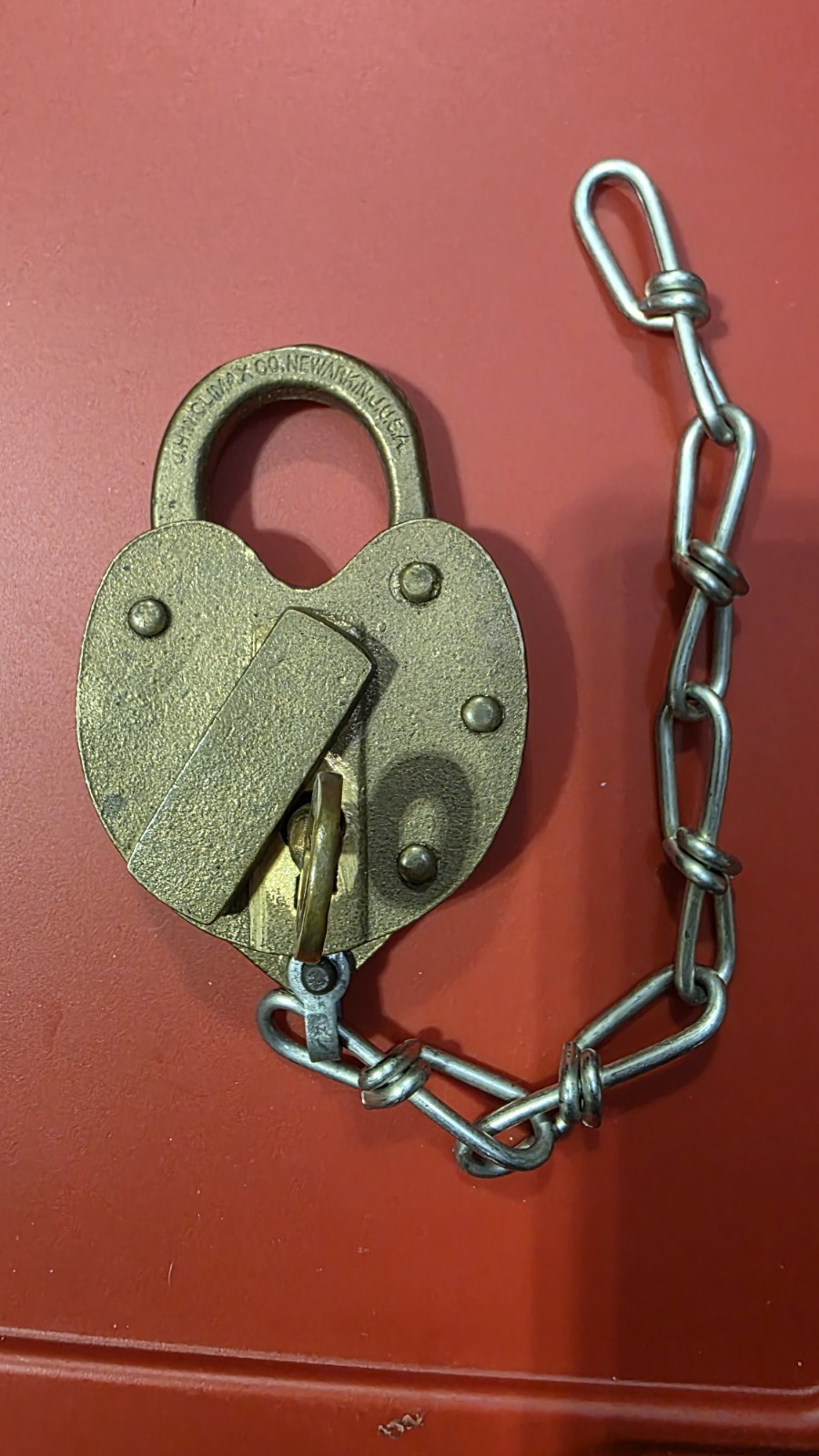 J.M.W Climax Company Newark NJ USA PADLOCK WITH KEY AND CHAIN