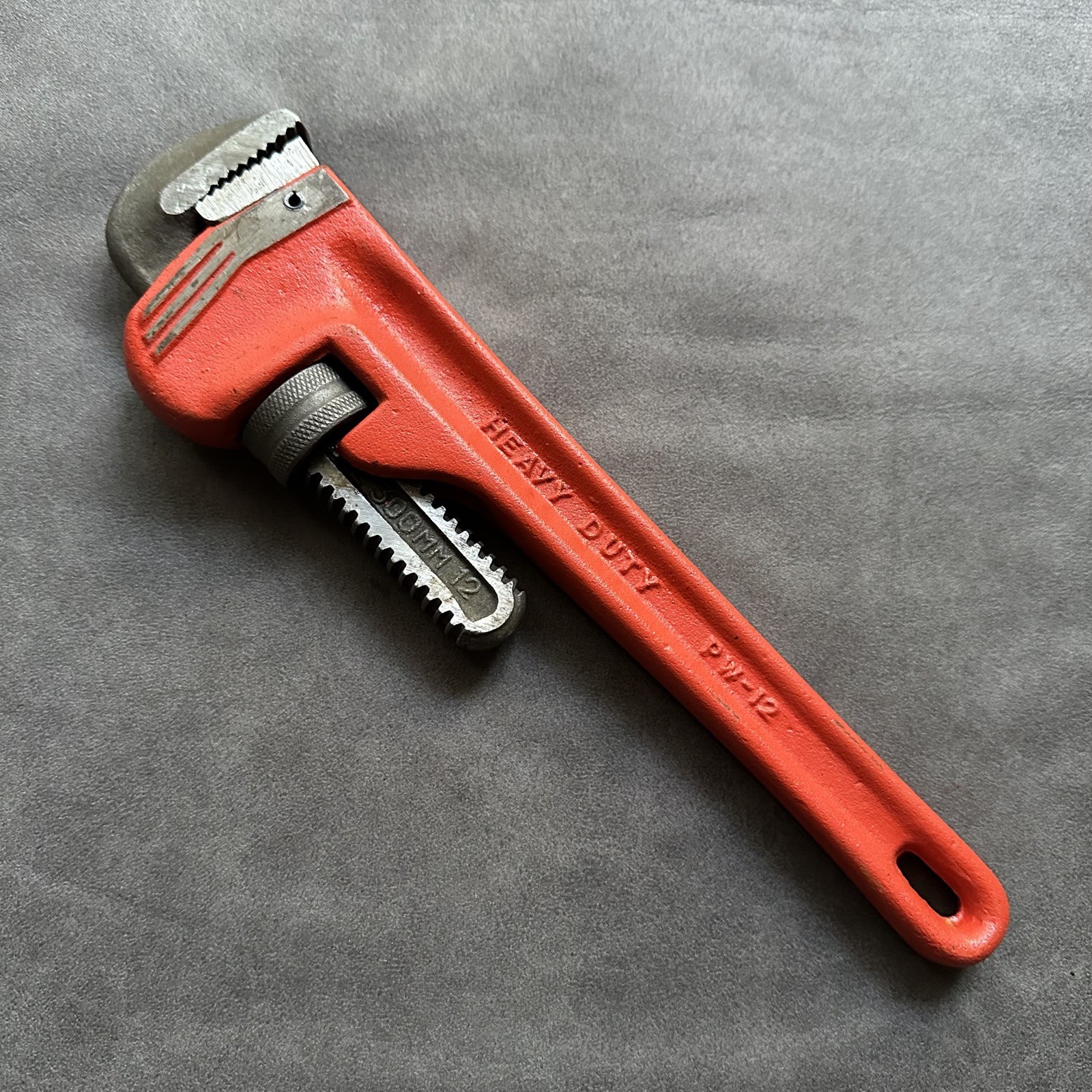 VINTAGE BALDWIN 12″ 300mm ADJUSTABLE STEEL PIPE WRENCH HAND TOOL MADE IN USA