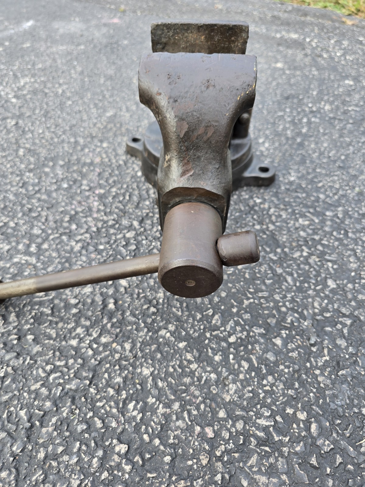 Vintage Yost 203 1/2 Swivel Bench Vise 3-1/2” Meadville PA USA