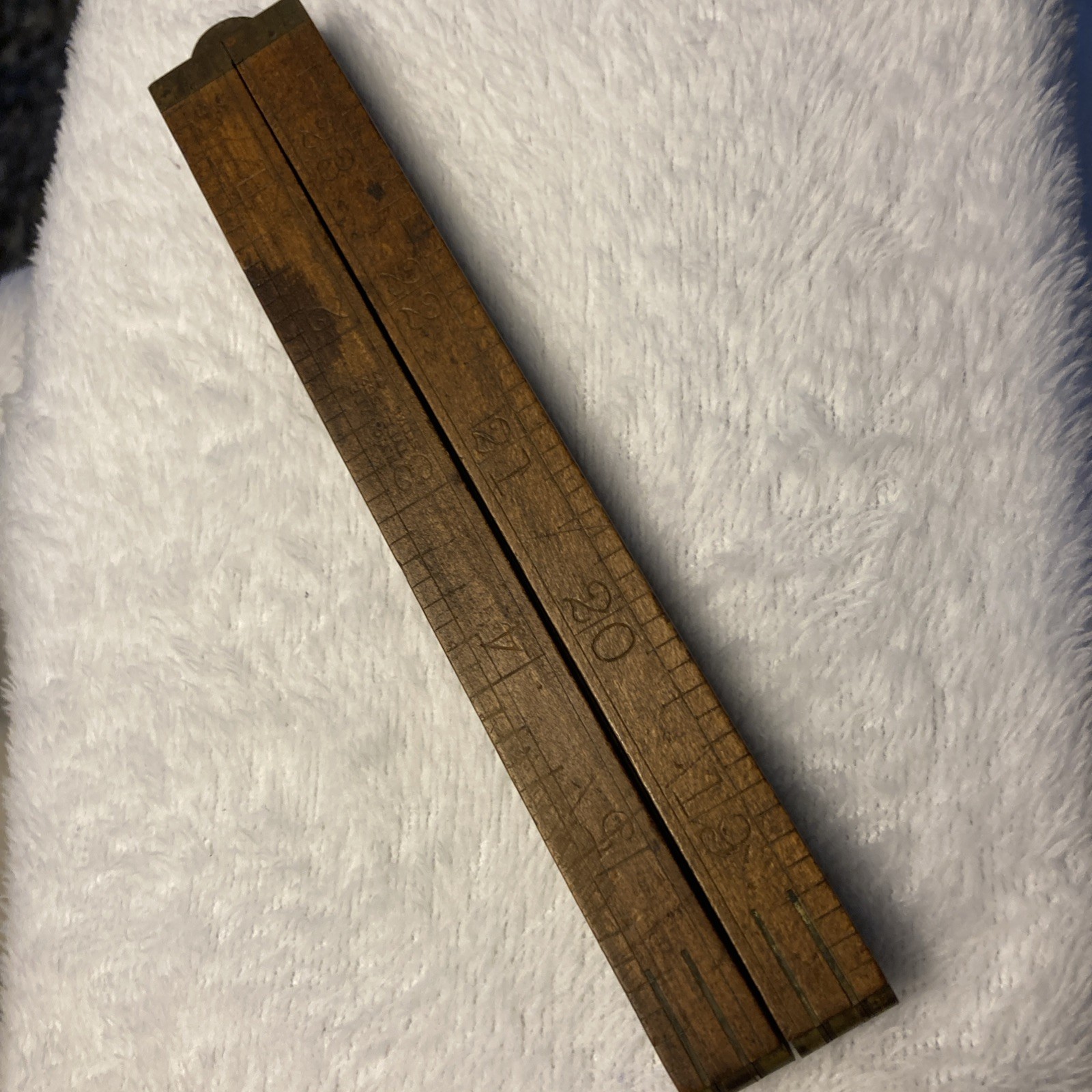 Antique Lufkin #751 (61)Boxwood 24″ BRASS BOUND Wood Folding Ruler Vintage USA