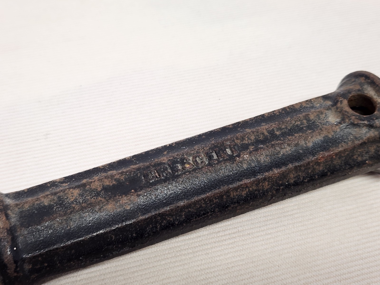 Vintage Crescent No. 56 Suregrip Nail Puller Tool VGC Extends building Tool
