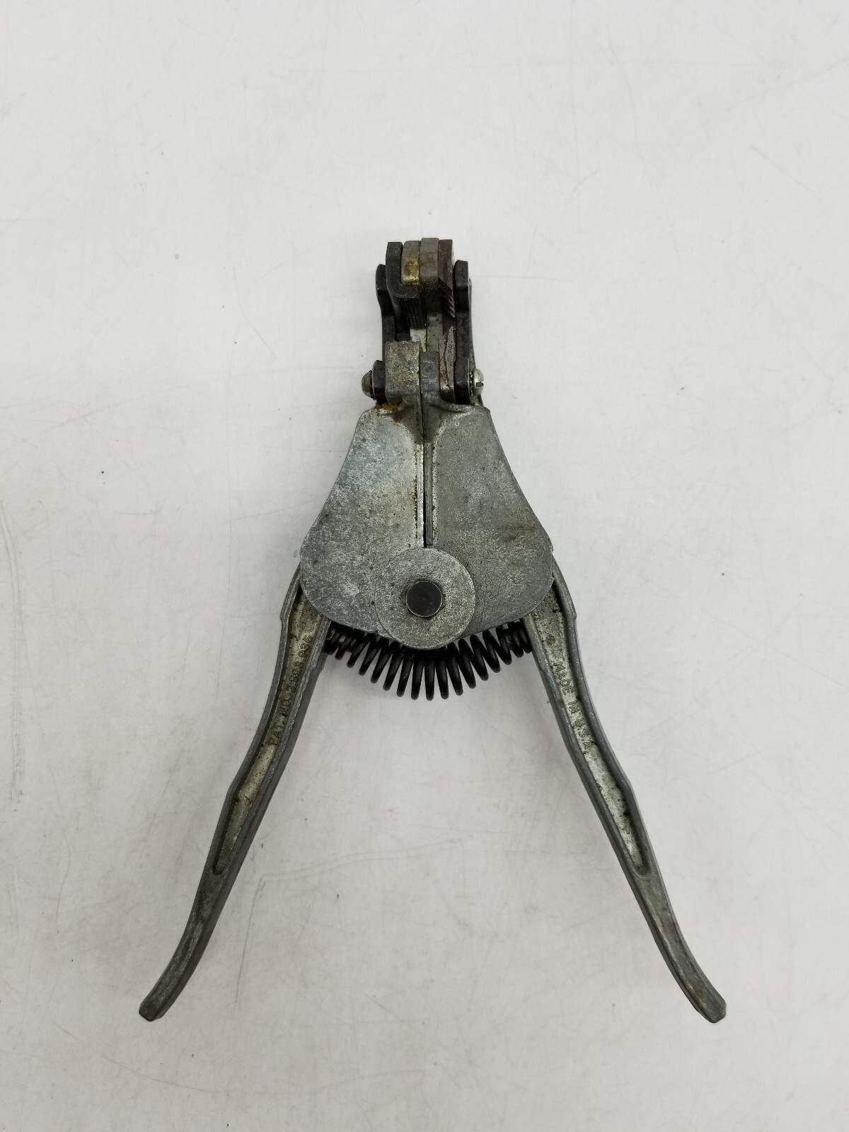 Vintage Ideal Stripmaster Wire Stripper (AWG: 20, 18, 16, 14) PAT No 2,523,936