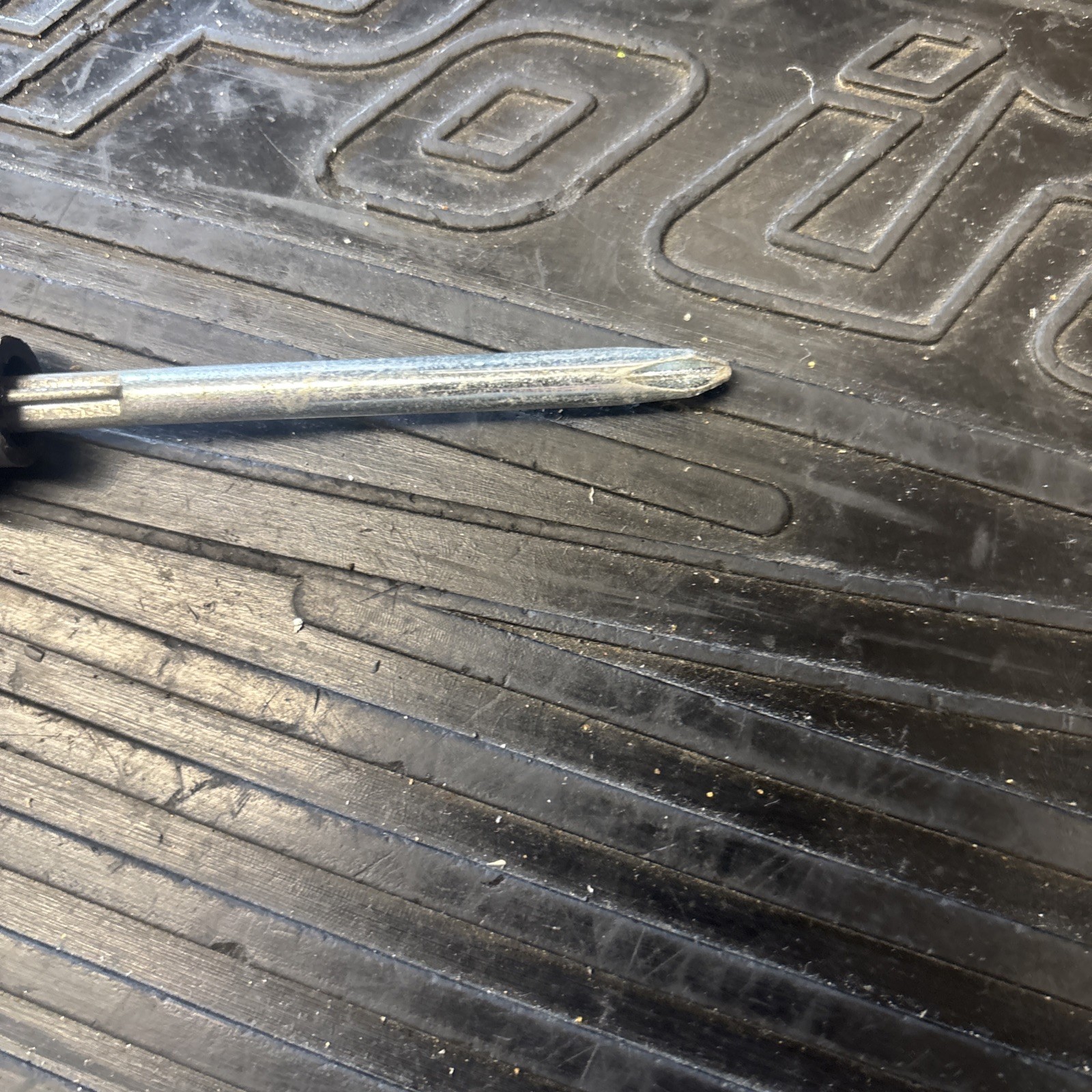 AUDI SVL GERMANY TOOL KIT SCREWDRIVER PHILLIPS/FLATHEAD